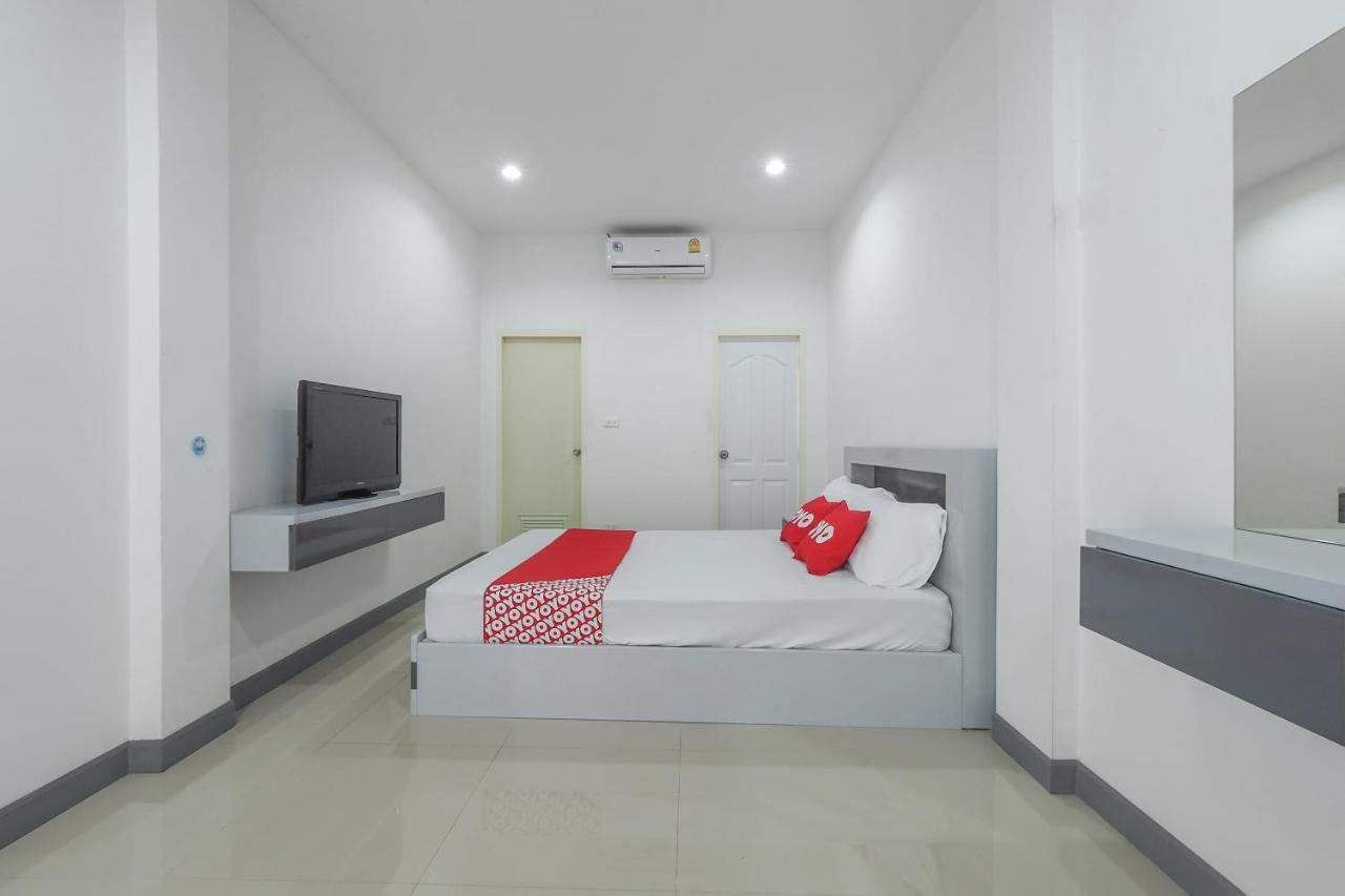 K&K Apartment Samut Prakan Exterior photo